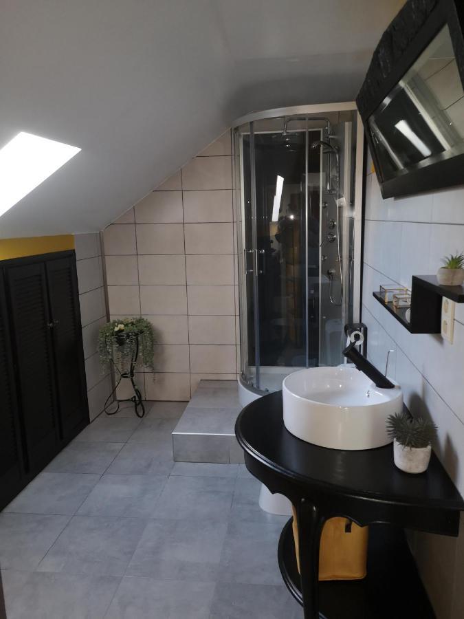 Au Louis D'Or, Gite Pour 6 Personnes , Lierneux Exterior photo
